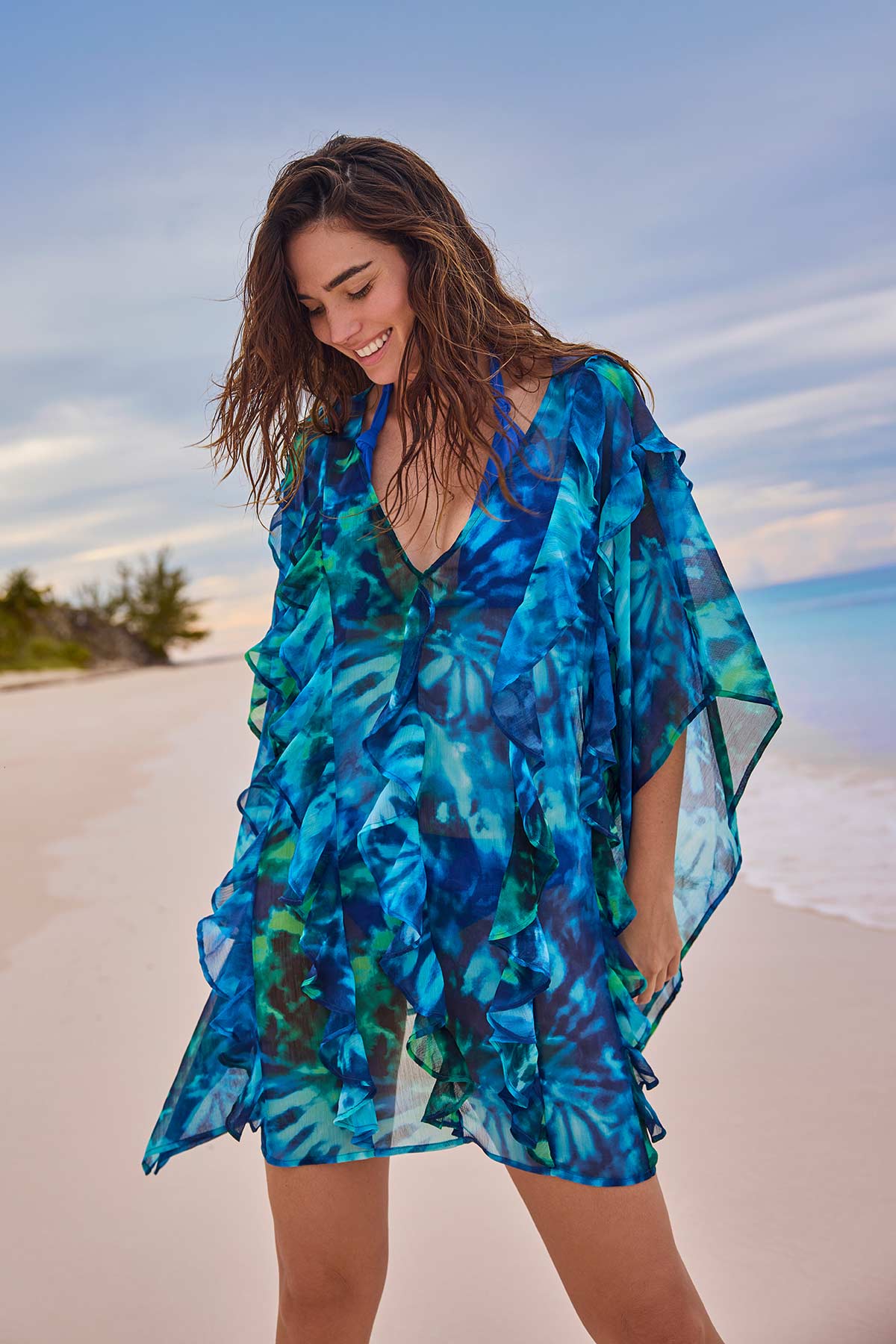 900050505_SaltwaterTieDye_BreezePoncho_MLT_LI_1